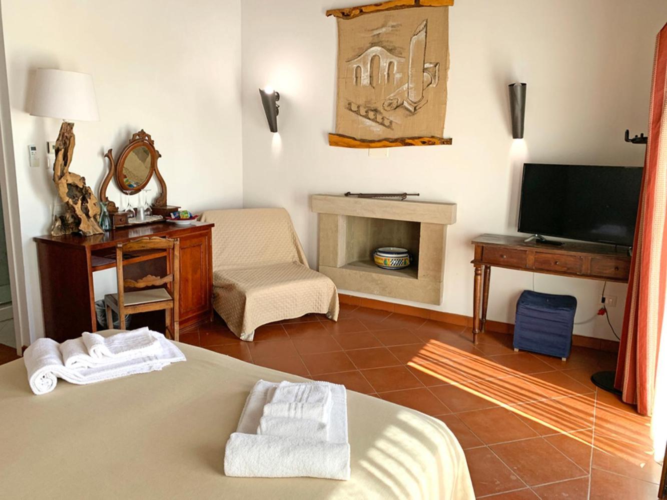 Resort Fonte Vulci Canino Exterior photo